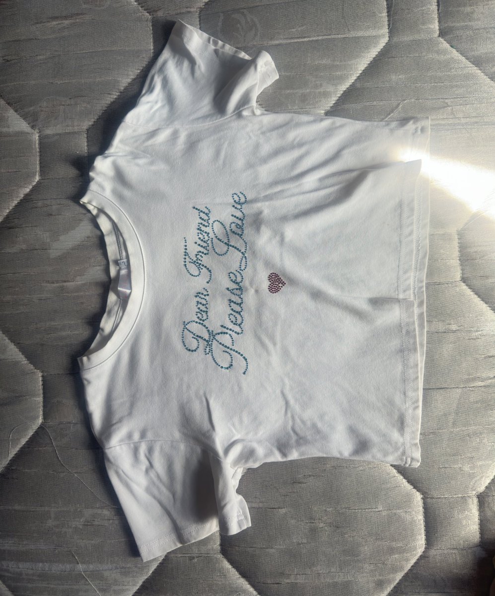 bringsyoujoy's tweet image. ☁️ เสื้อครอป stylist_shop #stylistshop สีขาว
size L อก 32-34 / ยาว 16
ตำหนิ มีจุดเปื้อนเล็กน้อยค่ะ (เพิ่มเติมในแชท) 

100.- 

#ส่งต่อstylist #stylistshop