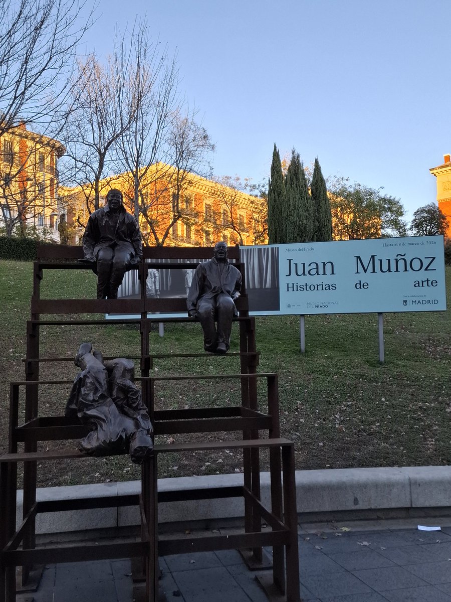 Benito_Navarret's tweet image. Espectacular como te reciben #doublebind #JuanMuñoz @museodelprado historias del arte