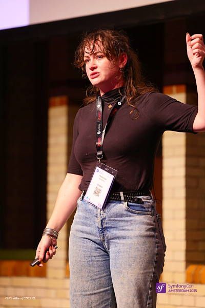 symfonycon's tweet image. ⚡ Happening right now: Pauline Vos (@vanamerongen) — “Let&apos;s Build A Raffler With WebSockets!”

Pauline is showing how to build real-time apps in PHP using WebSockets and Ratchet — async, fun, and perfect for multiple users! 🖥️✨

#SymfonyCon Amsterdam 2025 #PHP #WebSockets