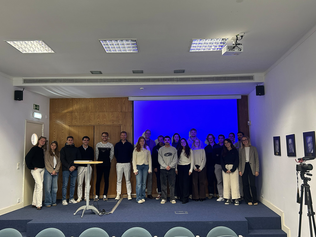 lispolis_'s tweet image. Challenge TBE!
Os alunos de Empreendedorismo do @istecnico têm trabalhado lado a lado com empresas da nossa comunidade — Host Hotel System, Focus BC e Waymotion — num percurso que será encerrado numa sessão final para apresentar as suas propostas para cada desafio. Está quase! 👀