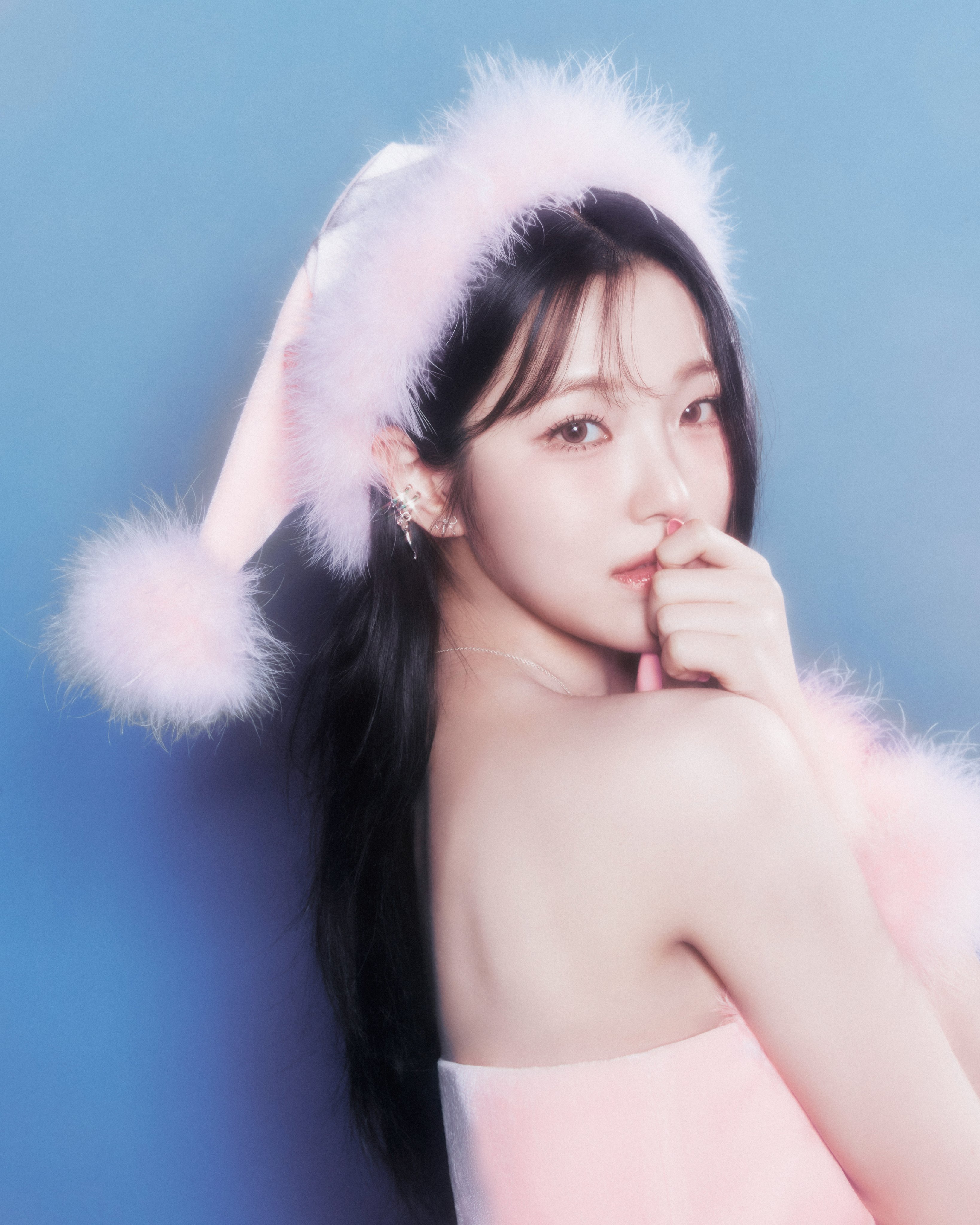 G6wXAMHa0AETclD?format=jpg&name=4096x4096