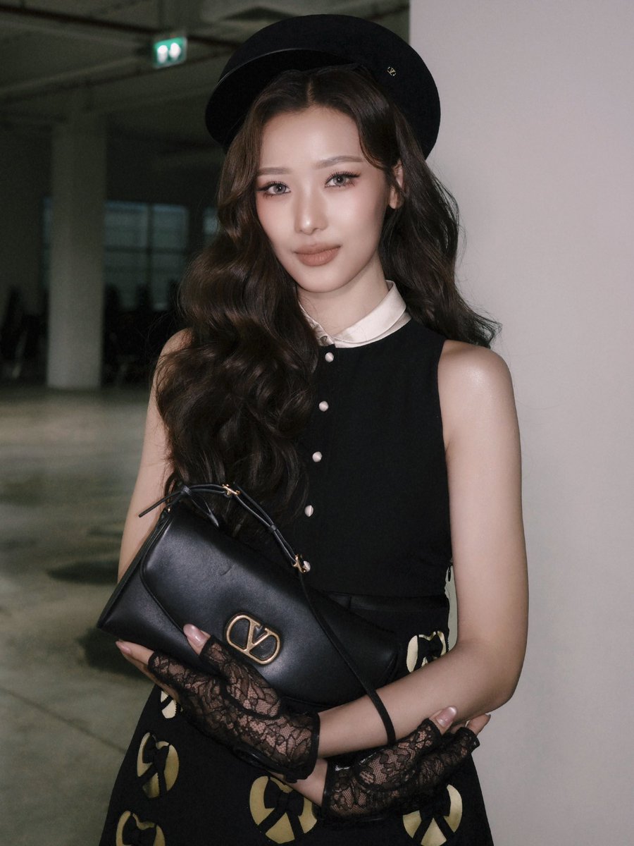 filmracha's tweet image. :’3