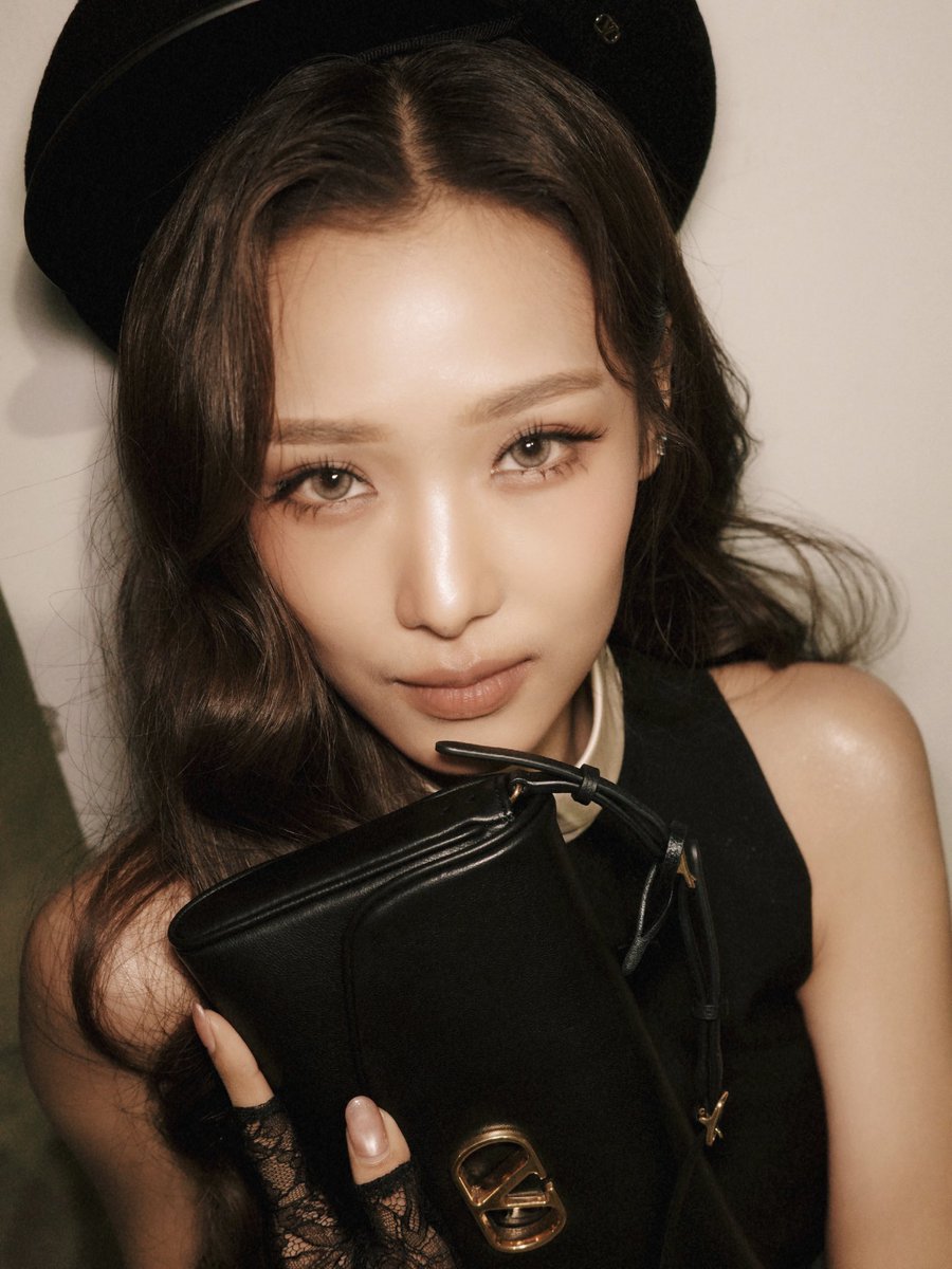 filmracha's tweet image. :’3