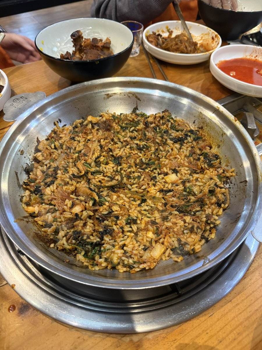 jminny__'s tweet photo. 속상한일 한가덕이라 술마셧어오

@Infinit_Labs도 먹핑가능했으면 ... https://t.co/9Us1ntQ680