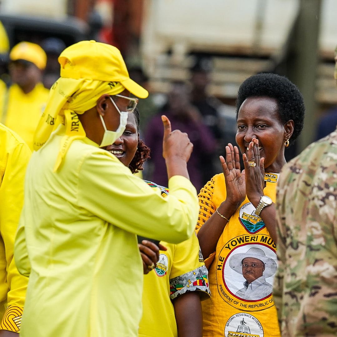 Joellah Anshemeza tweet media