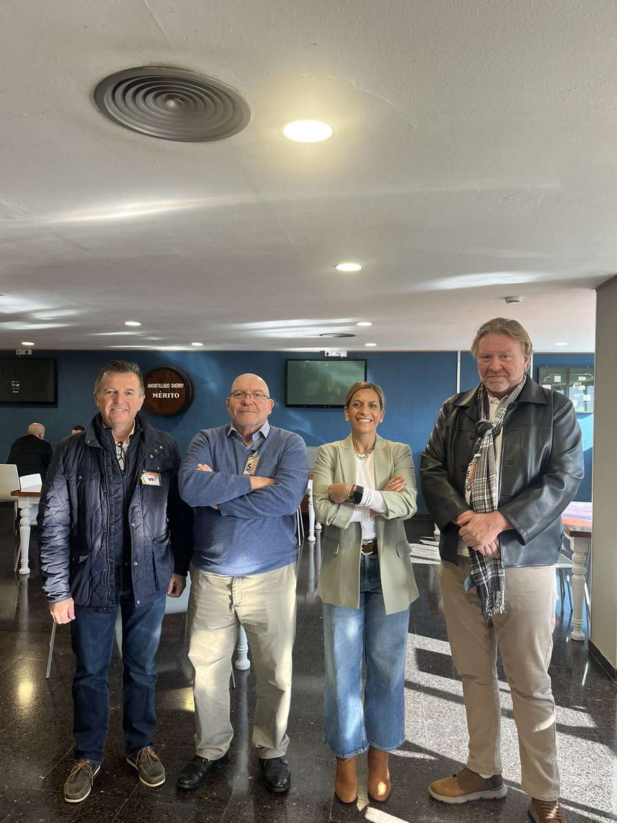 ADSPIB's tweet image. Nueva junta directiva
✔️Presidenta: Inés Ybarra @Ines28 ✔️Vicepresidente: Juan Cruz @detectives__garbo 
✔️Secretario: David Garrido 
✔️Tesorero: Jordi Garrós por Grupo Cabanach @grupocabanach 
✔️Vocal: Miguel Ángel Serra
✨Enhorabuena y a seguir trabajando #seguridadprivada