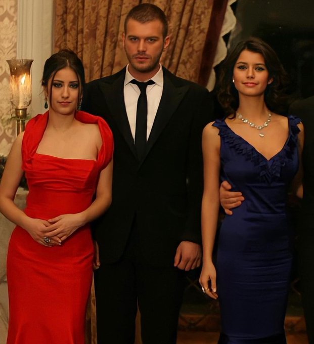 هازال كايا بدور فريحة و بيرين سات ارتبطت بشخصية سمر.. أدوار لا تنسى للمشاهير الأتراك 