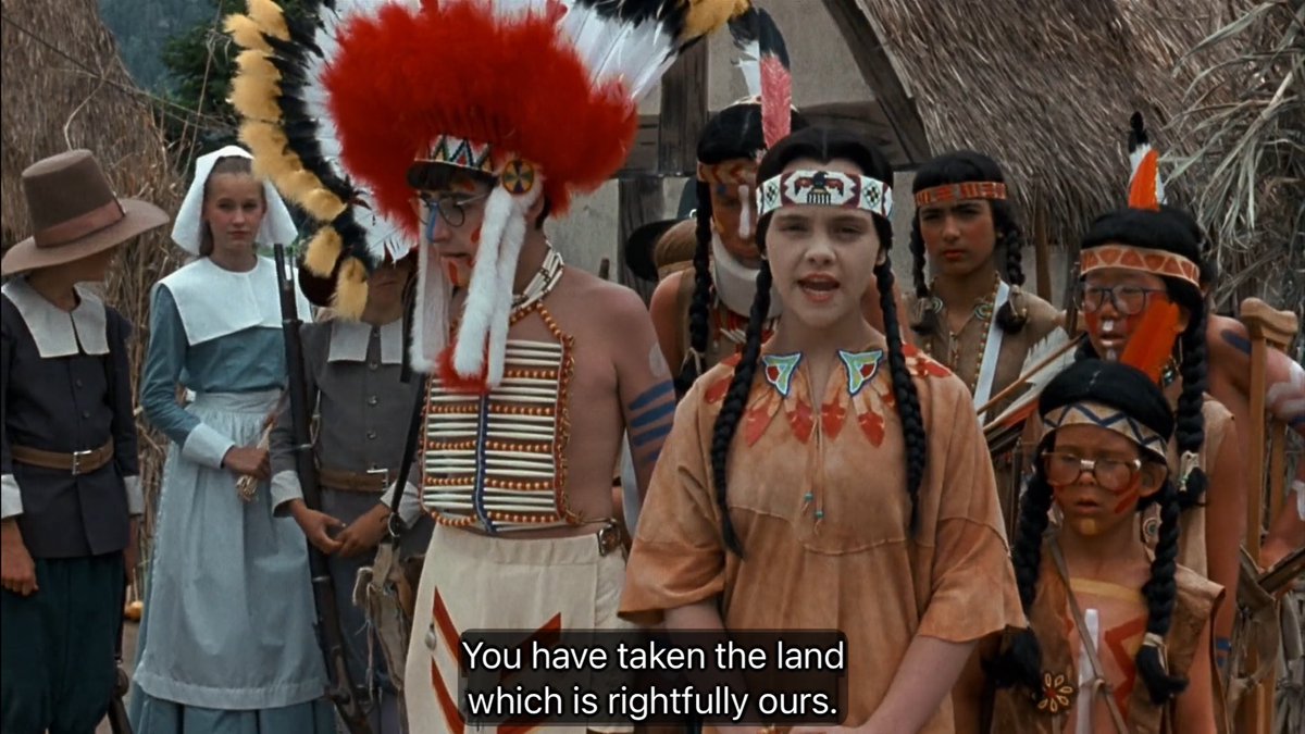 guzmansgomez's tweet image. addams family values is the perfect thanksgiving movie