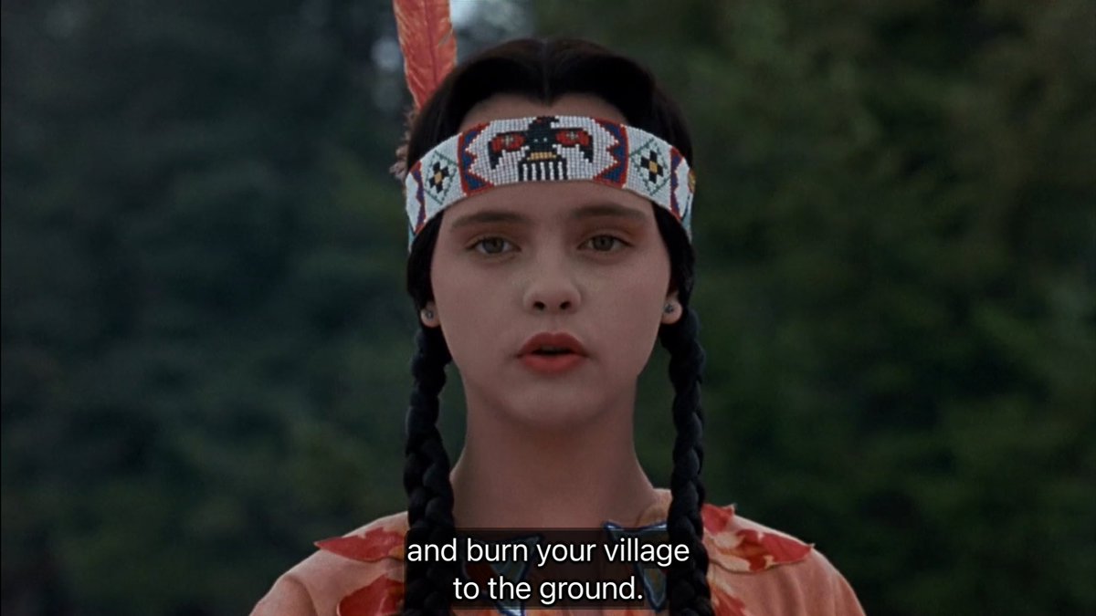 guzmansgomez's tweet image. addams family values is the perfect thanksgiving movie
