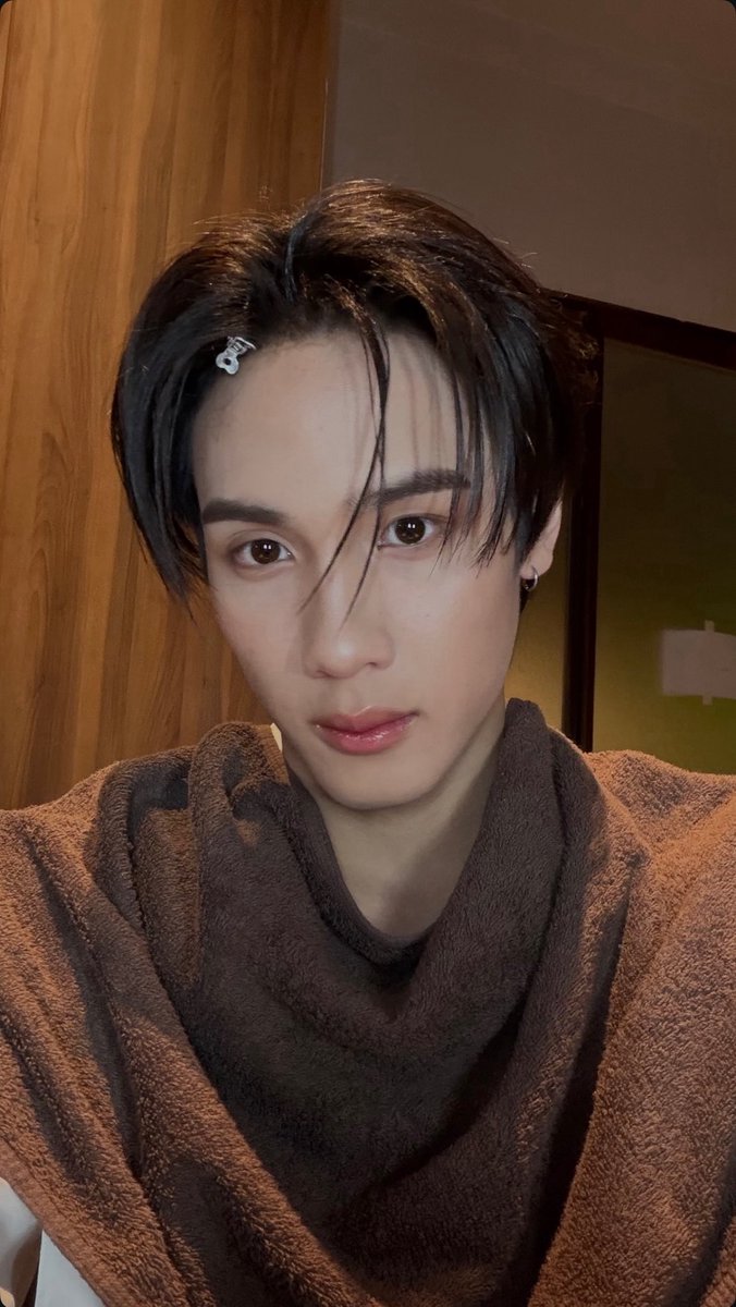 javafamily_o's tweet image. 🗓️ 𓂂 27112025

*･｡ﾟɪɢꜱ ━ ᴊ.ᴊᴀᴠᴀʙʜ 

OishiClubxSurfJava

ꗯ꙼̈ 𓂂 @javabh28 #javabh #OishiClubxH2HGang