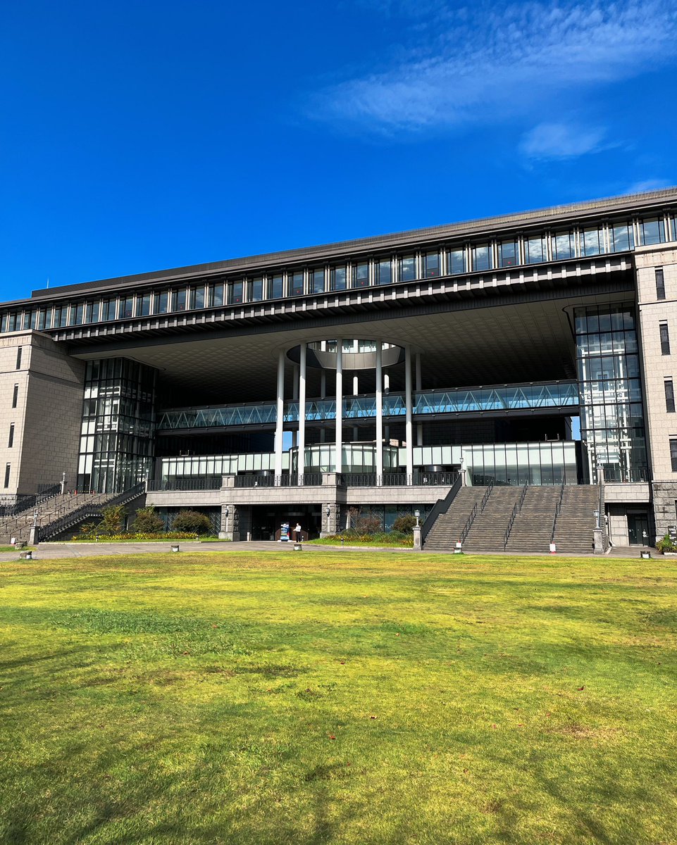 Sato_Y_Lab's tweet image. Prof. Yorifumi Satou and our lab members attended the 11th Annual Meeting of the Japanese Society for HTLV-1 Research, which took place at the Kagoshima Kenmin Koryu Center. This year, the meeting’s theme is “The Future of HTLV-1 Research Bridging Basic and Clinical Science”.