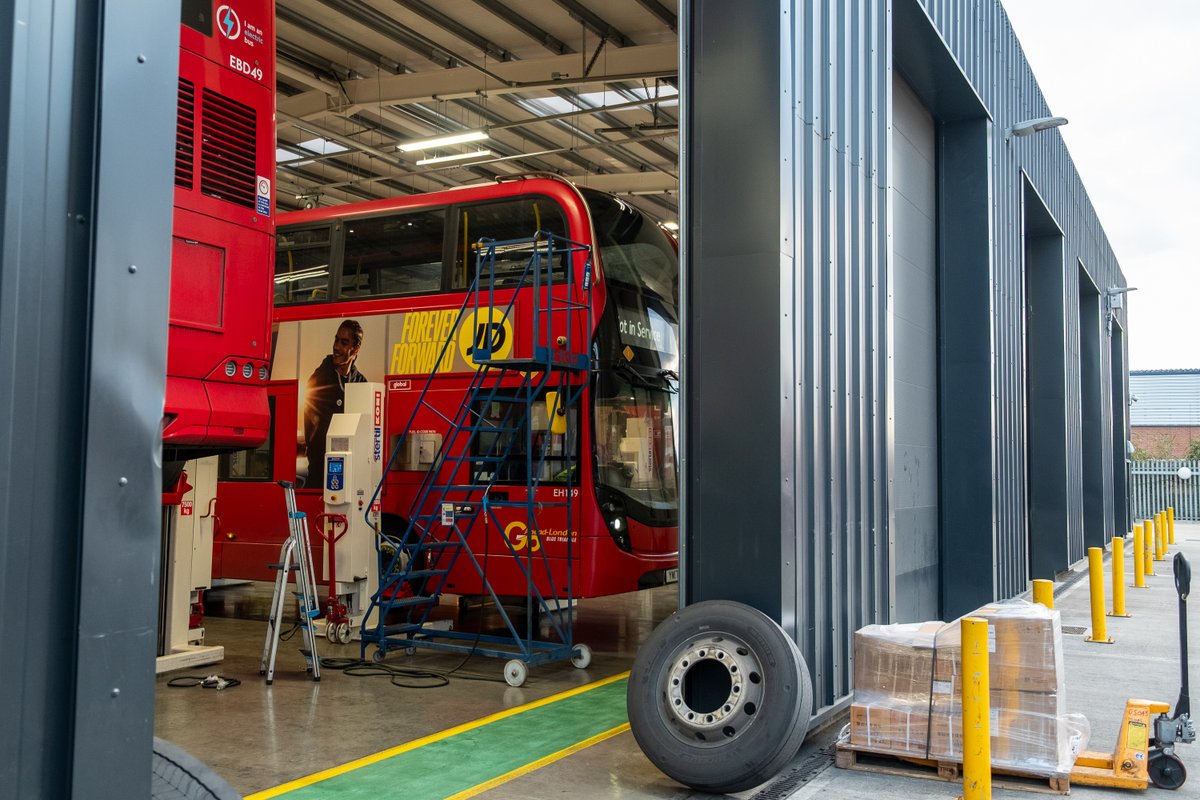 QEDStructures's tweet image. Henley Road Electric Bus Facility, London’s first purpose-built electric bus garage. Our structural engineers supported the project with solutions designed to meet the demands of modern zero-emission fleets. 

View more projects:
qedstructures.com/projects/?utm_…

#StructuralEngineering