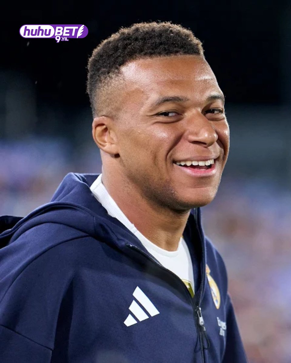 Kylian Mbappe: "4 gol attım, 2 de net pozisyon kaçırdım."

Huhubet.online