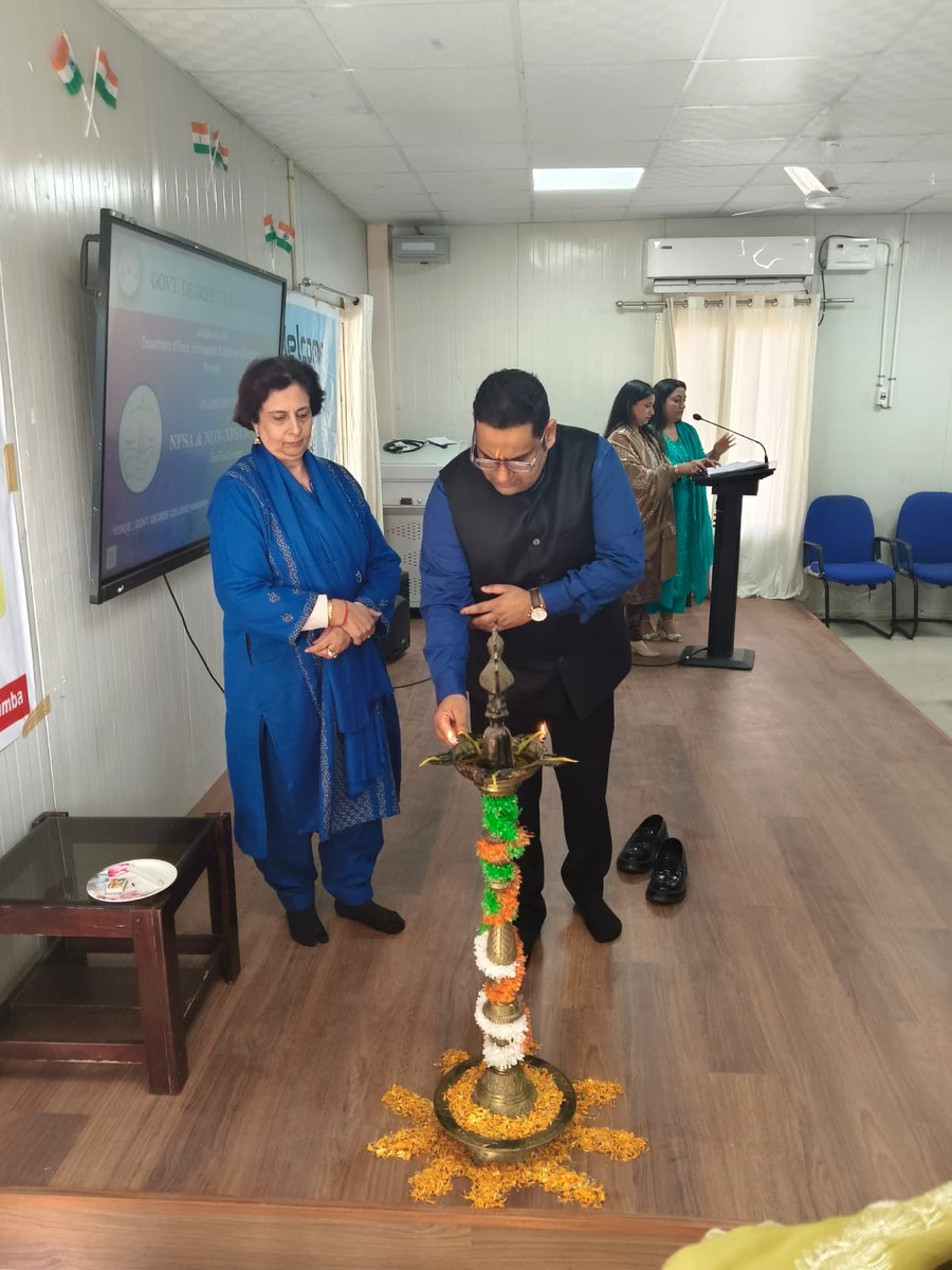 diosamba1's tweet image. Strengthening consumer awareness at the grassroots — FCS&amp;amp;CA Samba conducts an interactive programme at GDC Ramgarh to empower young voices. @diprjk @SudanAyushi @ddnews_jammu @AkashvaniAIR