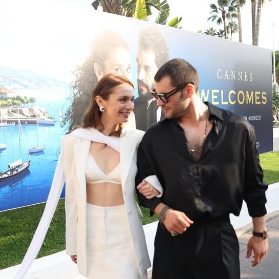 EdinaBakos2's tweet image. #AkınAkınözü #SerraArıtürk 
Güzel partnerlerimiz bu akşam @ShowTV  kanalında 20:00&apos;de Veliaht Prensimizle birlikte ekranda olacak! ❤️‍🔥Henüz izlemediyseniz, mutlaka izlemelisiniz! Bomba bölüm geliyor!💣⚙️
#TimHan #Veliaht 👑