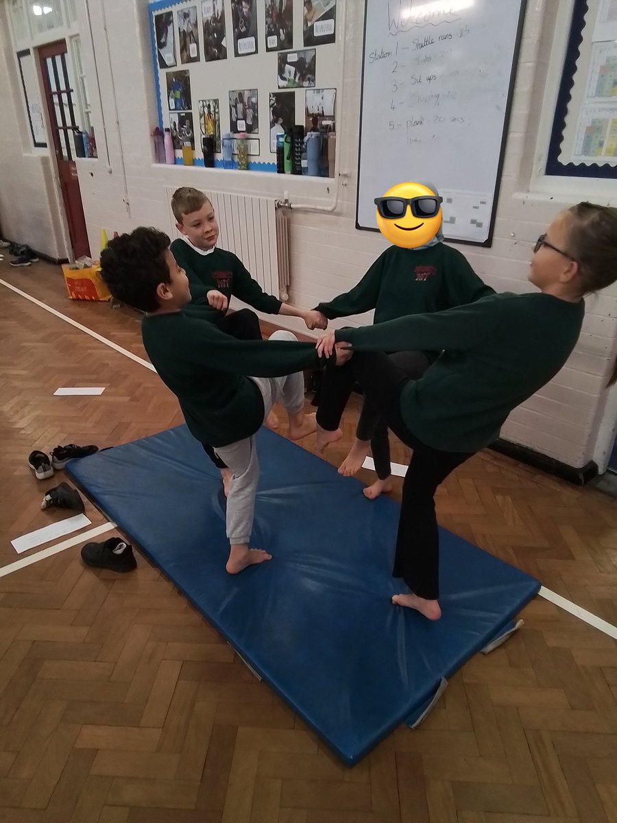Miss_Ps_class's tweet image. This morning, we progressed to group balances, leaps and jumps.