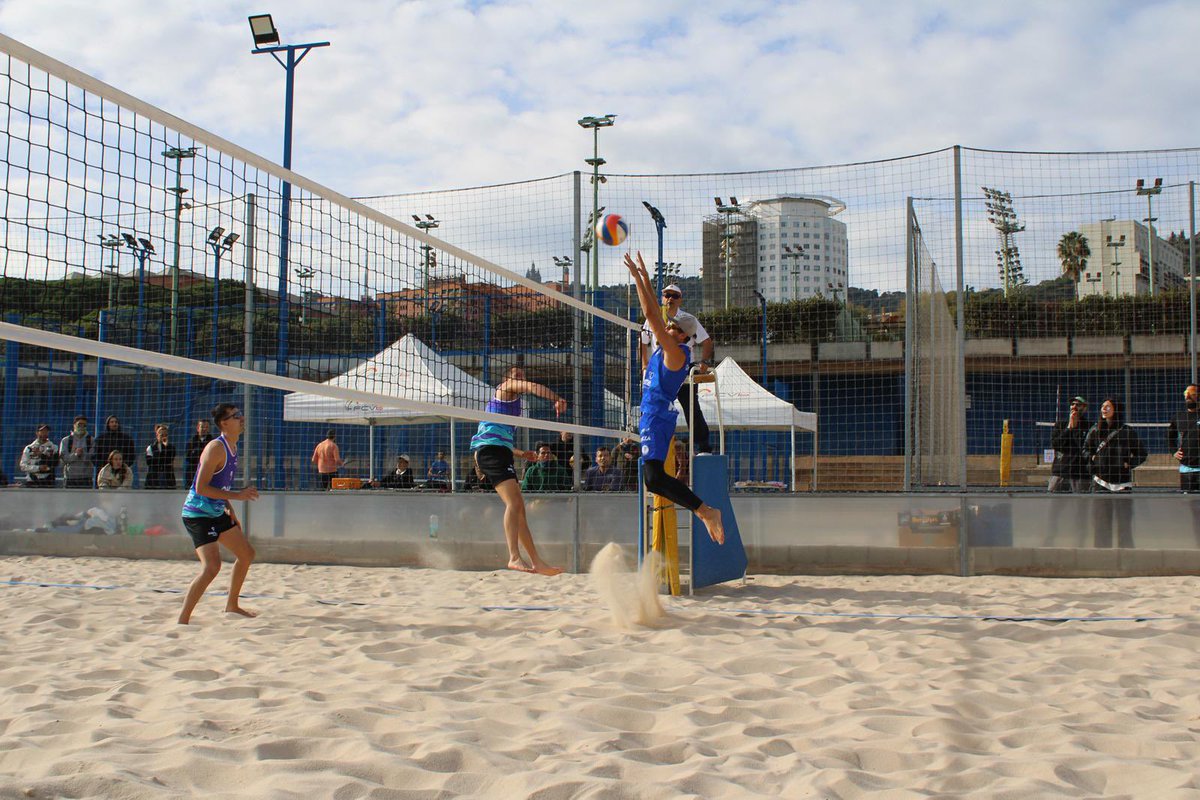 El pasado fin de semana, CVP Barcelona se impuso por 5-2 a Switch Volley en el partido adelantado de la jornada 3 de la LNVP masculina.

Toda la información: rfevb.com/n/estreno-inme…