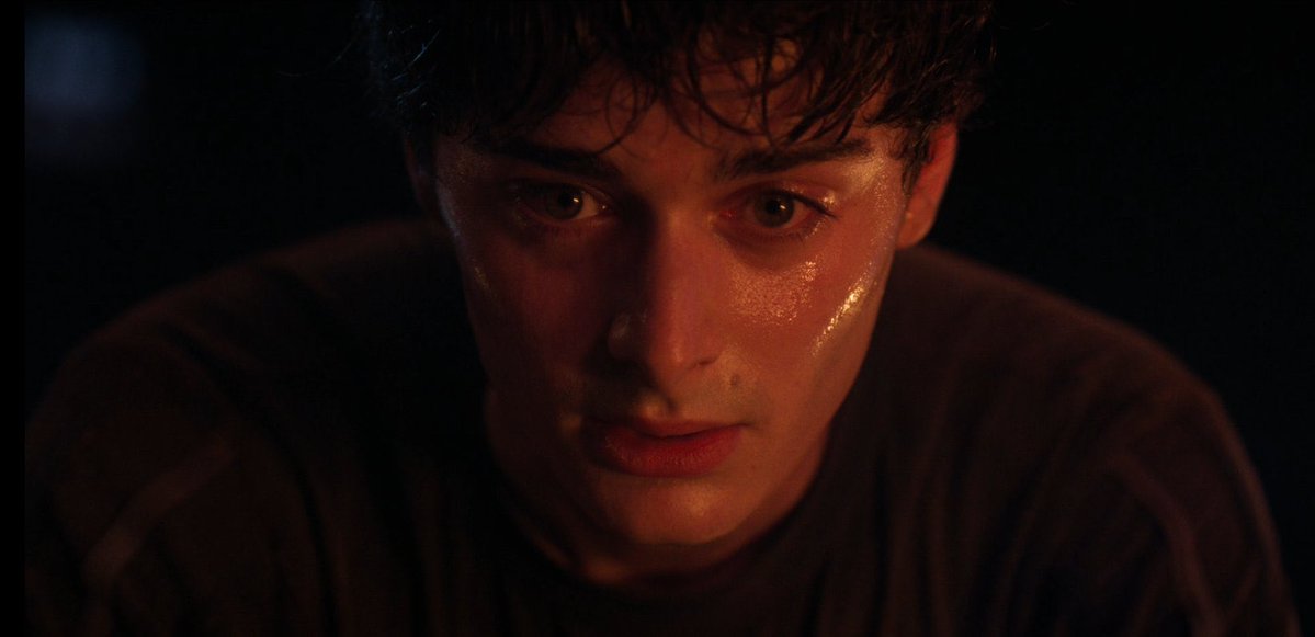 mayfieldfIowers's tweet image. and will byers didn’t even need a cringey ass monologue to save everyone he loves