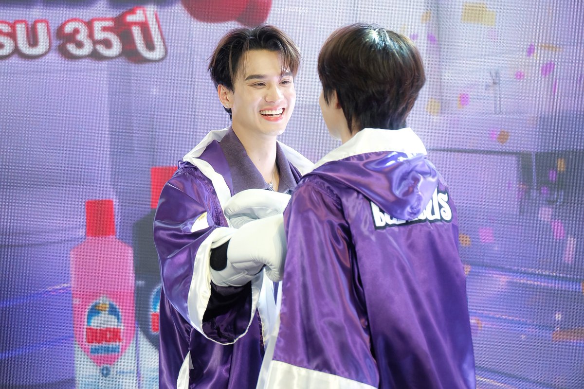 zeang_z's tweet image. — 27112025 ⟡

คนที่โดนต่อยแล้วแฮปปี้ที่สุดนี่เจอแล้ว

#kengnamping #เก่งน้ำปิง