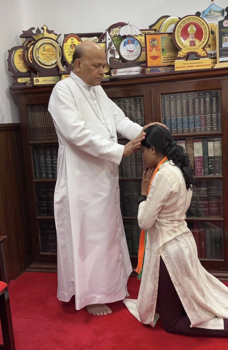 CASA_Achaayan's tweet image. Best wishes and prayers for Dr Annie Stephy participating in Kozhikod Muncipal elections