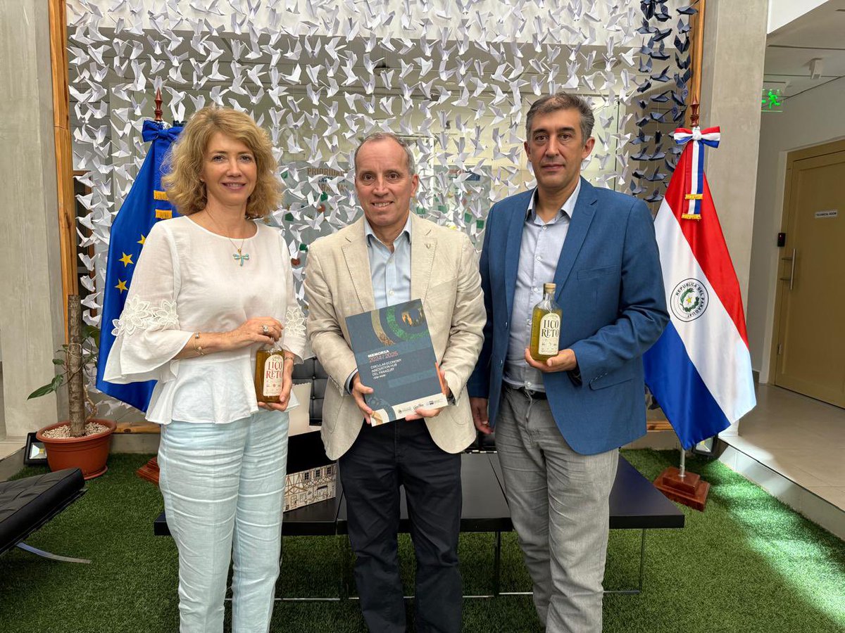 Explorando posibilidades de cooperación en el tema de #EconomíaCircular con <a href="/casaricapy/">Casa Rica</a> y su Circular Economy Innovation Hub ♻️ 
<a href="/UEenParaguay/">UE en Paraguay</a>
