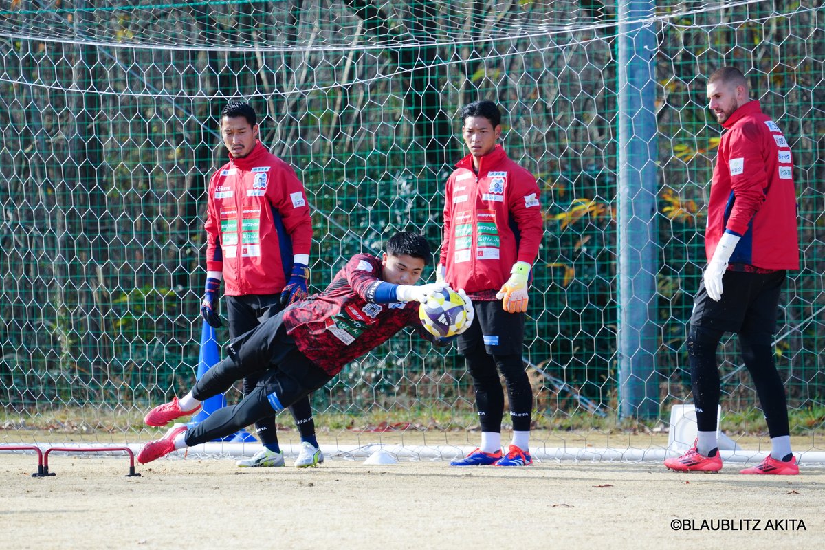 富山戦に向けて、今季最後のトレーニング。 #ブラウブリッツ秋田 #秋田