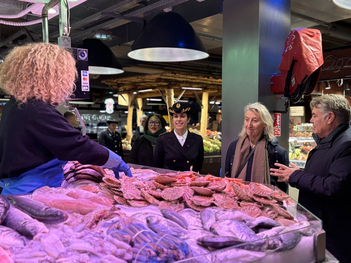 Image de Préfet de l'Hérault - Catherine Chabaud, ministre déléguée chargée de la Mer et de la Pêche, est en visite officielle ce j
