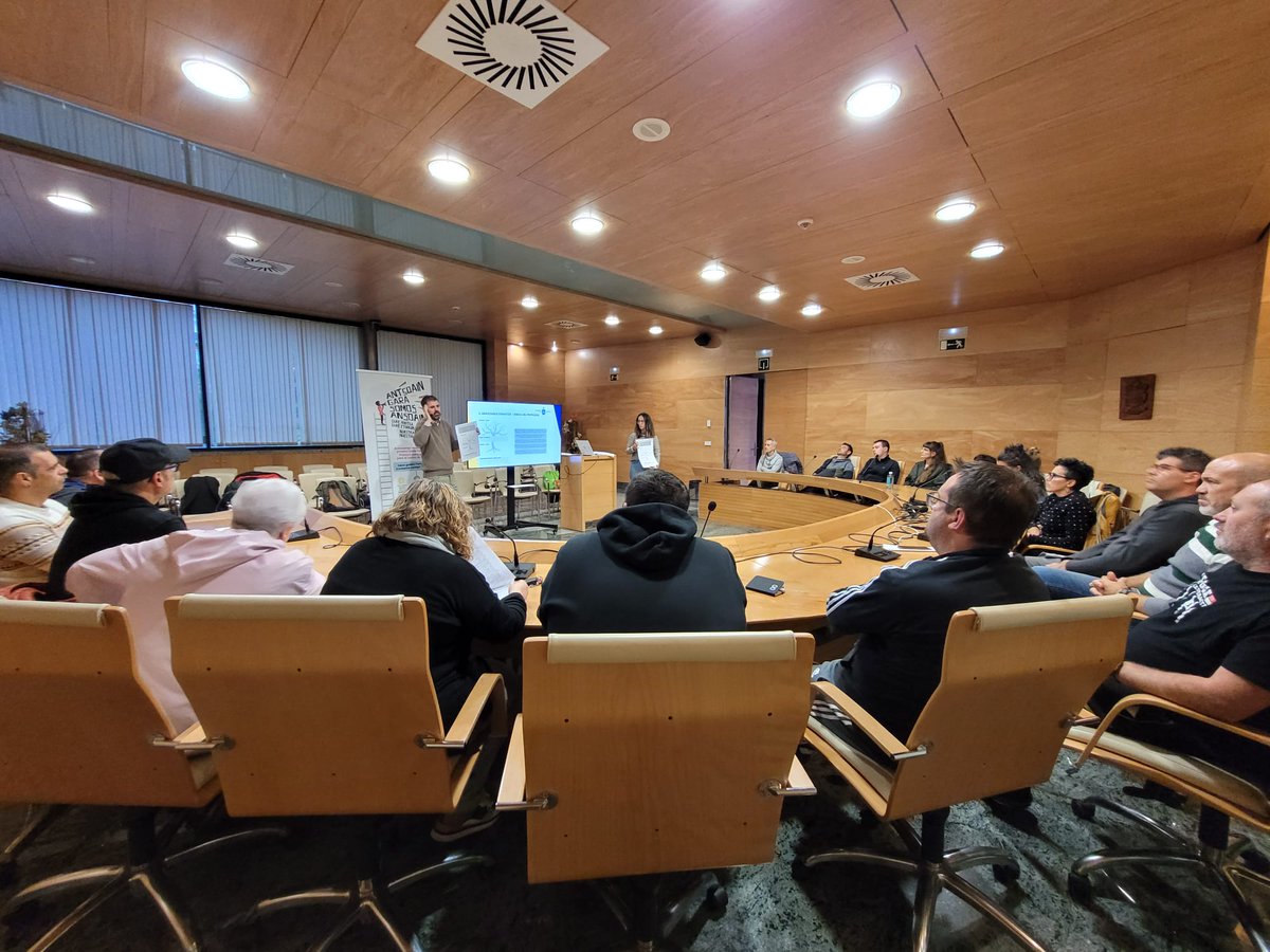 Antsoaingo Udalbatzak Ansoain 2024–2030 Plan Estrategikoa onartu du eta zenbait ekintza lehenetsi ditu
f.mtr.cool/odmzhifvhd
----------------------------
El Pleno de Ansoáin aprueba el Plan Estratégico Ansoáin 2024–2030 y prioriza algunas acciones
f.mtr.cool/rybfeowapa