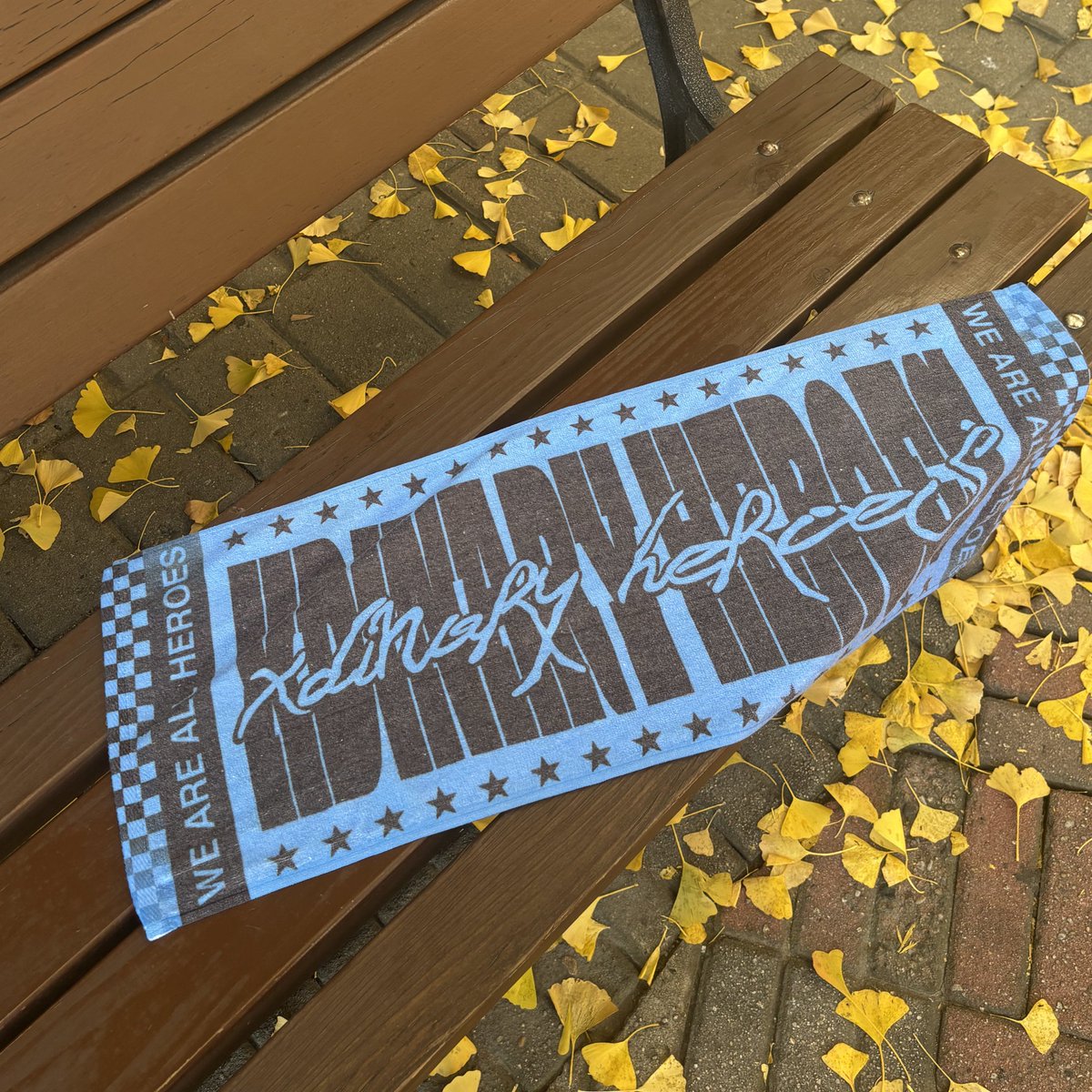 IntoThebRealm's tweet image. ♭Shop: Hallway to Heroes
by @intothebrealm #b_Shop

Preview (6/9)
🛍️ Cheering Towel, Iron Patch, &amp;amp; Stickers.

(There will be a few adjustments for the finished product. Also, color might have a slight difference on the real pic.)

#b_Class #HallwayToHeroes
#Into_The_bRealm…