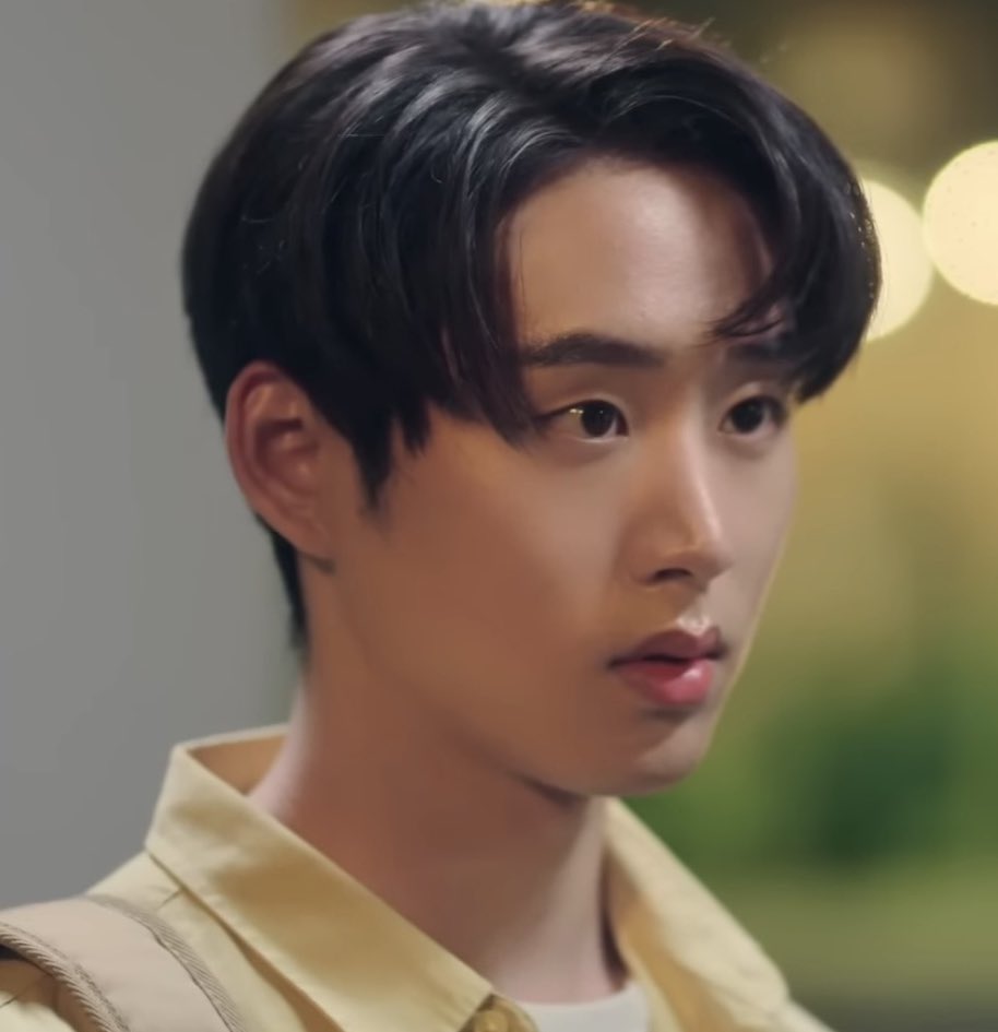 mrystalblu's tweet image. แป๋วธรรมดากะแป๋วหม่าล่าต้นตำรับ