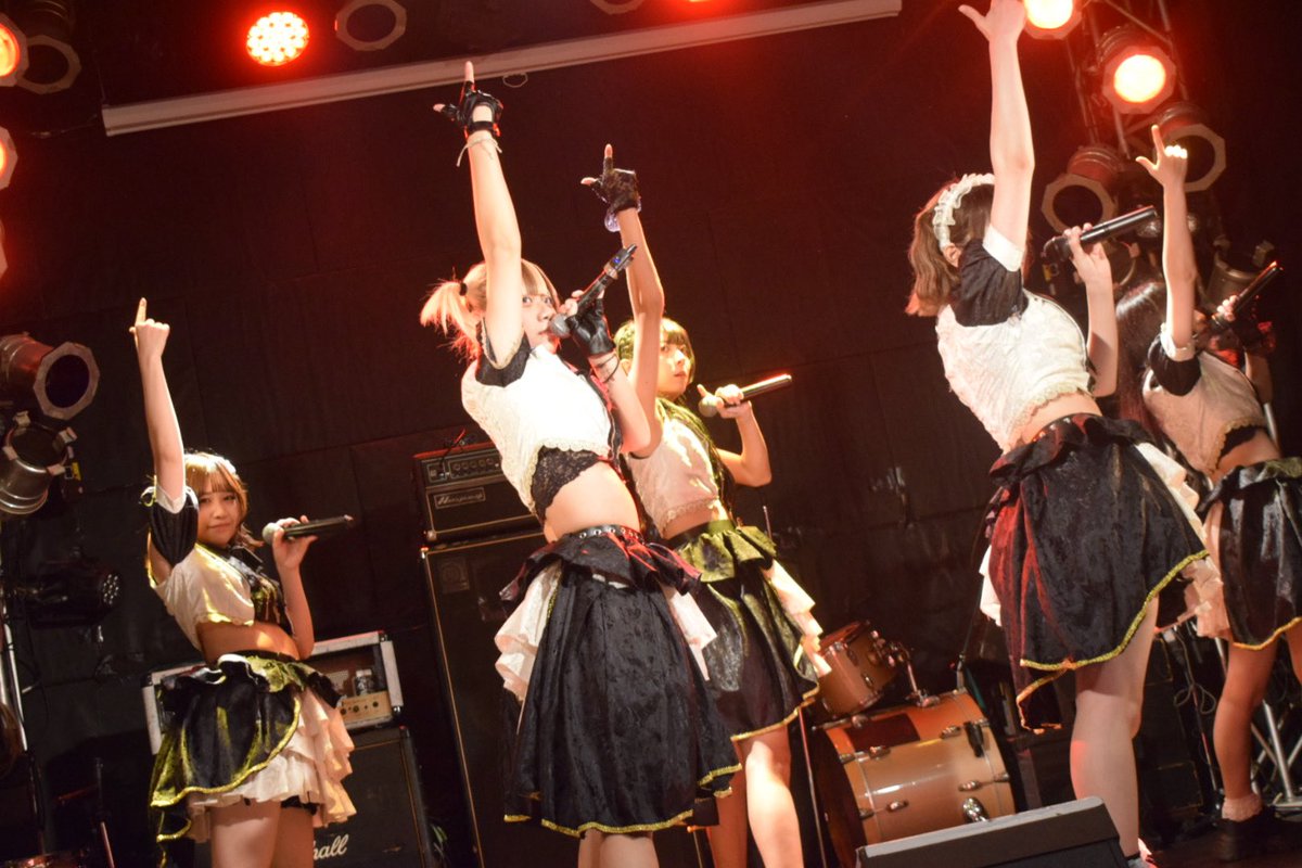 idol_rock828's tweet photo. 2025.11.26
ネテルダイヤ ステージ
@ 北堀江vijon 「cutback jam」
アイドル×バンドミックスイベント
#ネテルダイヤ
#北堀江vijon
#cutbackjam https://t.co/8H2UAHEv7m