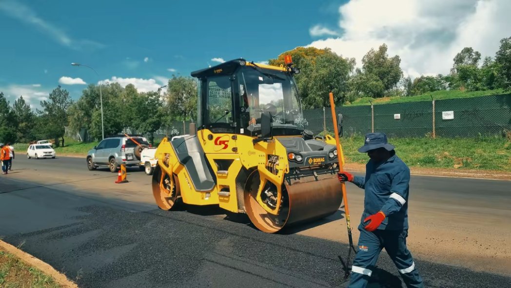 G5Civil's tweet image. G5 Civil Contractors is proud to shape the infrastructure that connects people and drives progress.
With a focus on precision, safety, and sustainability, we deliver top-tier civil construction projects that make a difference.

@_ArriveAlive
@brproadproducts
@City_Ekurhuleni