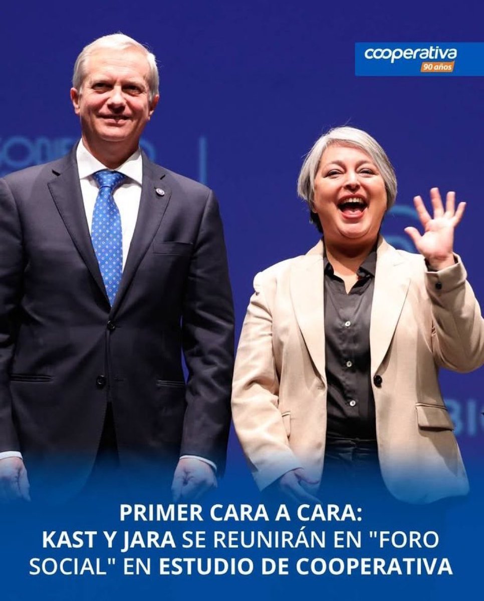 manuelsoteldo4's tweet photo. La Jara llegó con los dientes  afilados contra Kast …aprovechando cada segundo para atacar al candidato que gana en todas las encuestas y DESVIRTÚA patéticamente el sentido del “FORO SOCIAL” al que fue invitada 
UNA VERGÜENZA!!!! https://t.co/Q1OXACl457