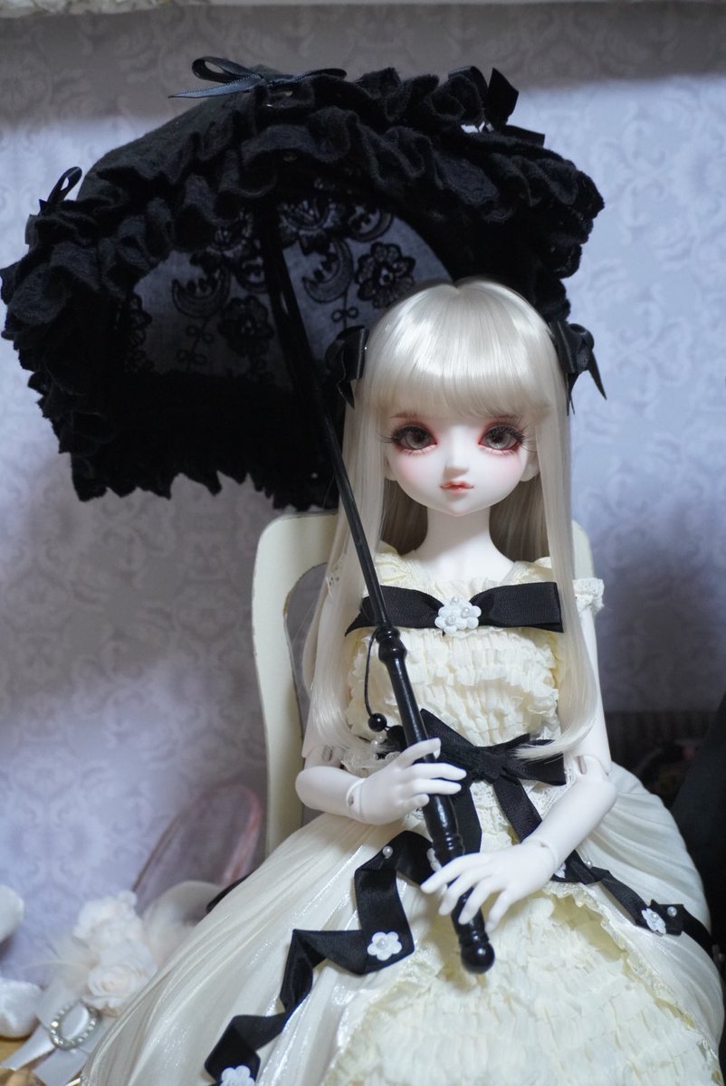 tozakura01's tweet image. 一目惚レチェちゃんもとい、フランチェスカさんのご到着

名前は一目惚れした時から浮かんでた
以前イタリア語勉強中に聞いたイタリアの都市レッチェの話
そしてわが家のOC、イタリア出身のフランチェスカから

#だいごろせんせーのメイク
#ALL_FOR_ONE_Doll