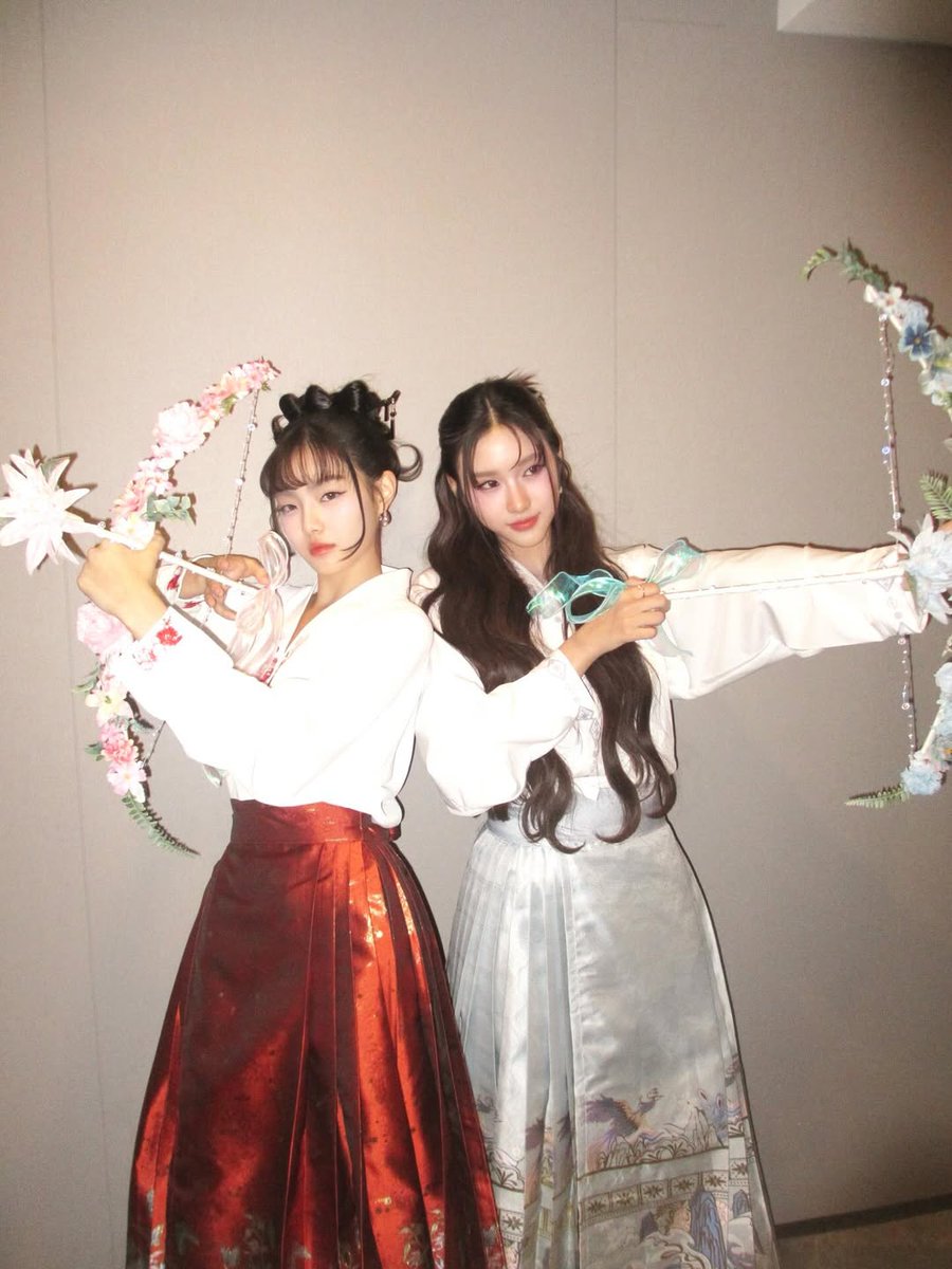 ArhoungPamPH's tweet image. [27.11.2025] • pam ig update ✨
Caption: See you all again !! 再见😍 #pamarhoungguangzhoufs

instagram.com/p/DRjvZlxEiRi

#ppammelar #ArhoungPam #อาฮ๋วงแพม