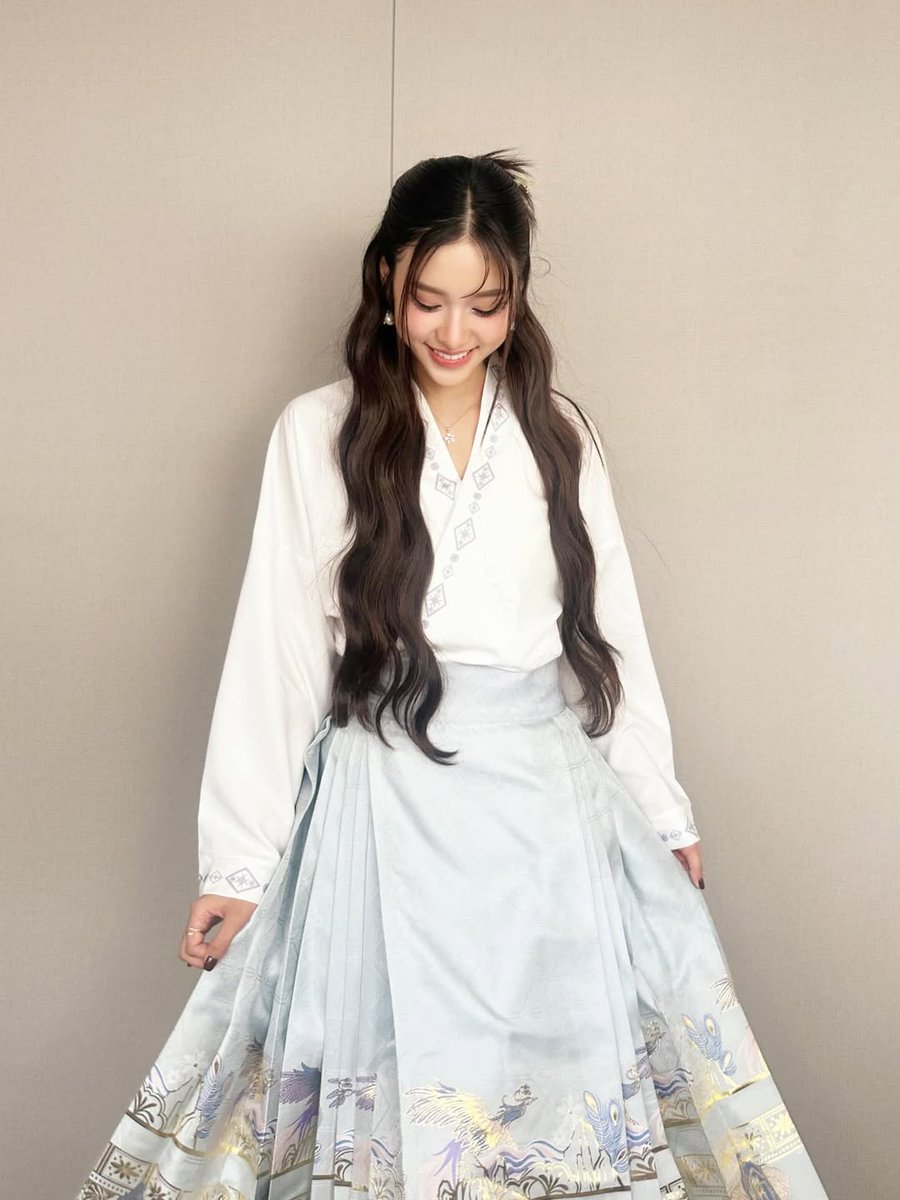 ArhoungPamPH's tweet image. [27.11.2025] • pam ig update ✨ 02

#ppammelar #ArhoungPam #อาฮ๋วงแพม