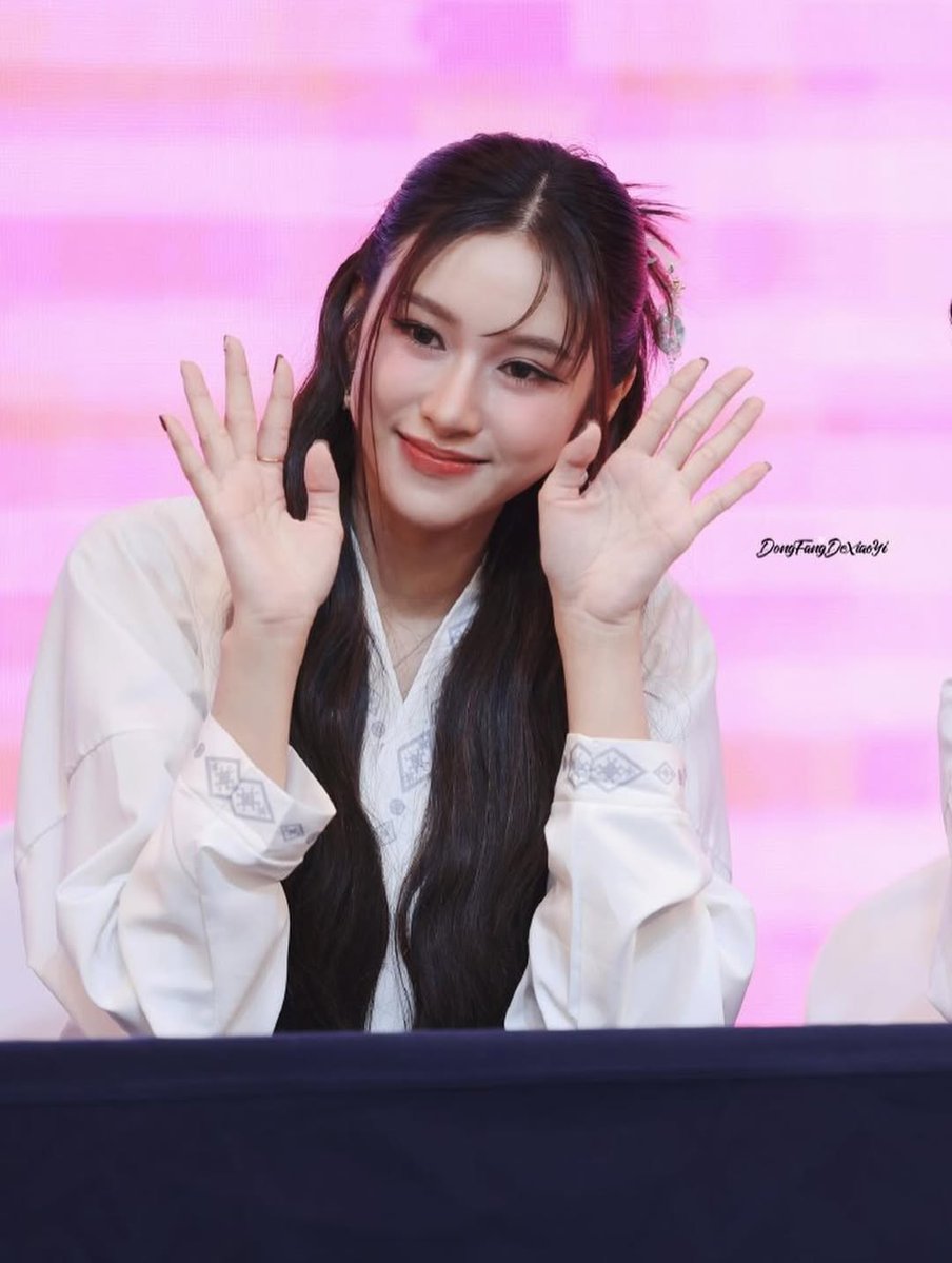 ArhoungPamPH's tweet image. [27.11.2025] • pam ig update ✨ 02

#ppammelar #ArhoungPam #อาฮ๋วงแพม