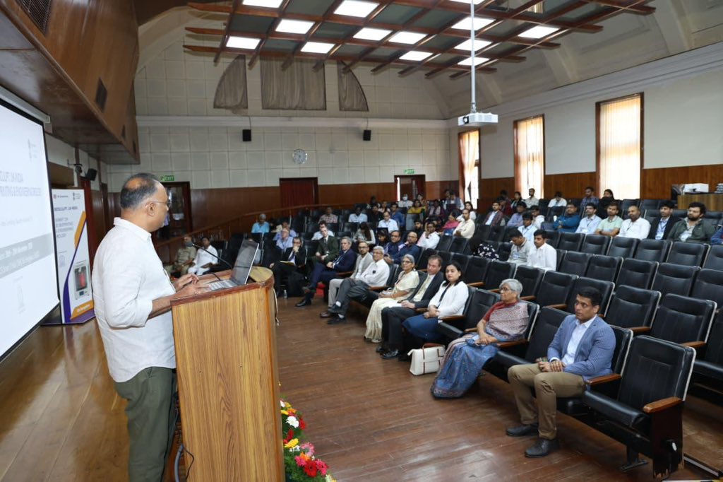 dineshgrao's tweet image. Honoured to inaugurate #BioSculpt2025 at IISc.
The partnership between IISc, the British High Commission, and the Henry Royce Institute (UK) sets a powerful new milestone in medical science.

This India–UK collaboration under Vision 2035 marks a significant leap in…