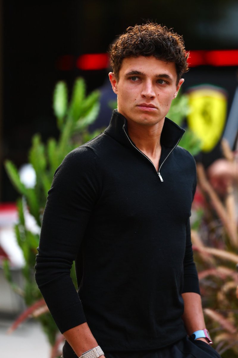 n4rr1ts's tweet image. Porque se ve tan perro guapo nta