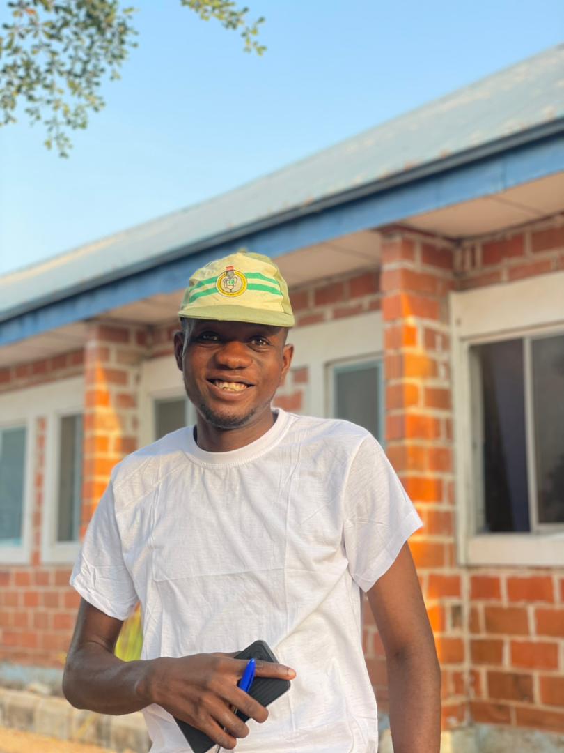 ptdtoluwa98's tweet image. Current challenge?
Learning UI/UX while in NYSC camp — the schedule is crazy!
But what keeps me going is knowing each step brings me closer to becoming a better designer. I won’t stop.

@TechCrushHQ @TechCrushPro
#RiseWithTechCrush #LearningWithTechCrush 🚀✨