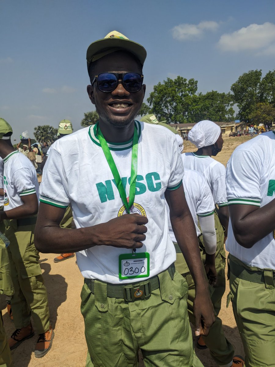 ptdtoluwa98's tweet image. Current challenge?
Learning UI/UX while in NYSC camp — the schedule is crazy!
But what keeps me going is knowing each step brings me closer to becoming a better designer. I won’t stop.

@TechCrushHQ @TechCrushPro
#RiseWithTechCrush #LearningWithTechCrush 🚀✨