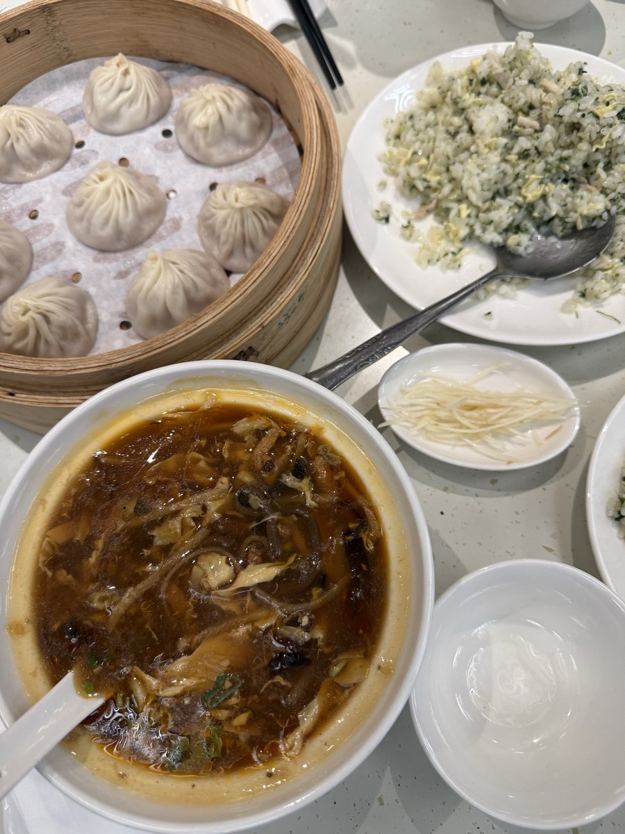 8himo8's tweet image. 金品茶楼