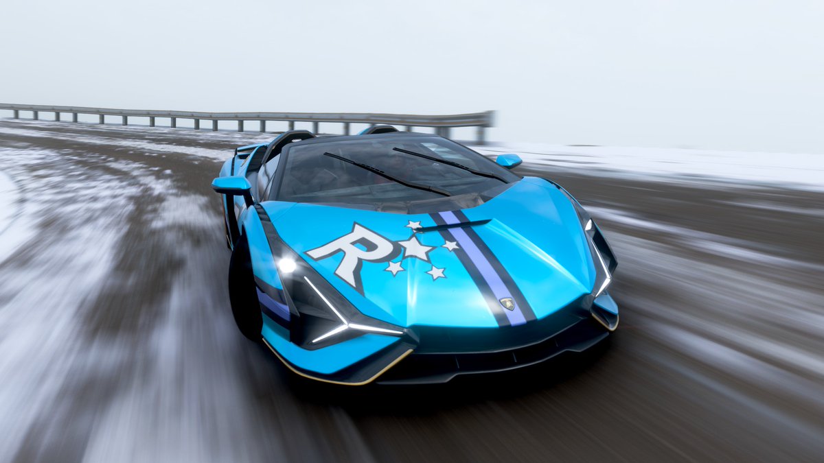 starflare_999's tweet image. ちなみにBlue Racingのハイパーカー「Lamborghini Sian Roadstar」はノーカスタムで走らせてたら時速380kmだったのでフルチューニングして時速約430kmを叩き出しました

ランボルギーニが謎のeスポーツチームに運用される展開ってアツくないか？

#forzahorizon5 #元素擬人化 #ElementaleSports
