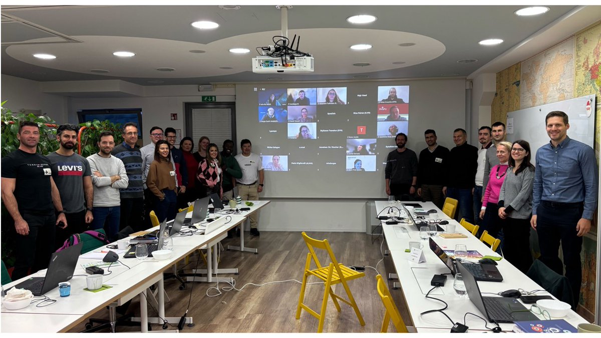 ✅AgriDataValue 7th Plenary Meeting. 
#AgriDataValue #EU #Agriculture 
Learn more at the following link: 
agridatavalue.eu/index.php/2025…