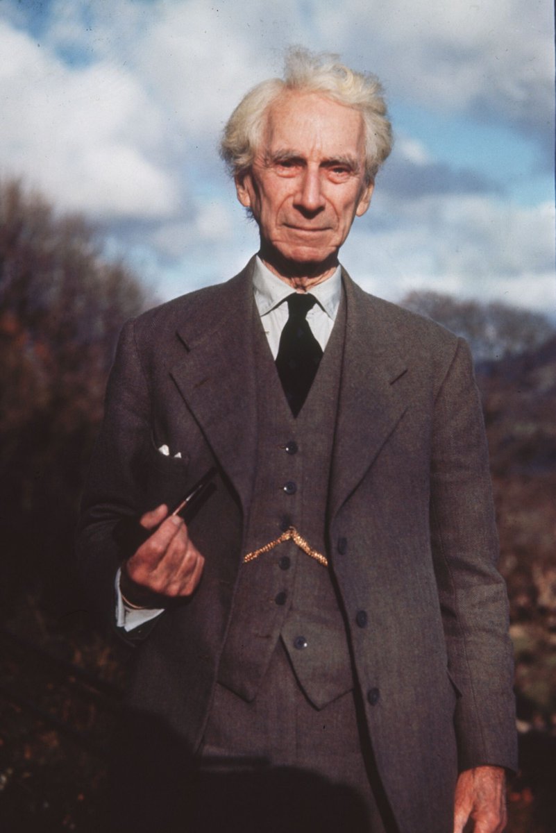 «Si una opinión contraria a la tuya te hace enfadar, es señal de que inconscientemente eres consciente de que no tienes ninguna buena razón para pensar como lo haces.
Si alguien sostiene que dos y dos son cinco, o que Islandia está en el ecuador, deberías sentir lástima en lugar