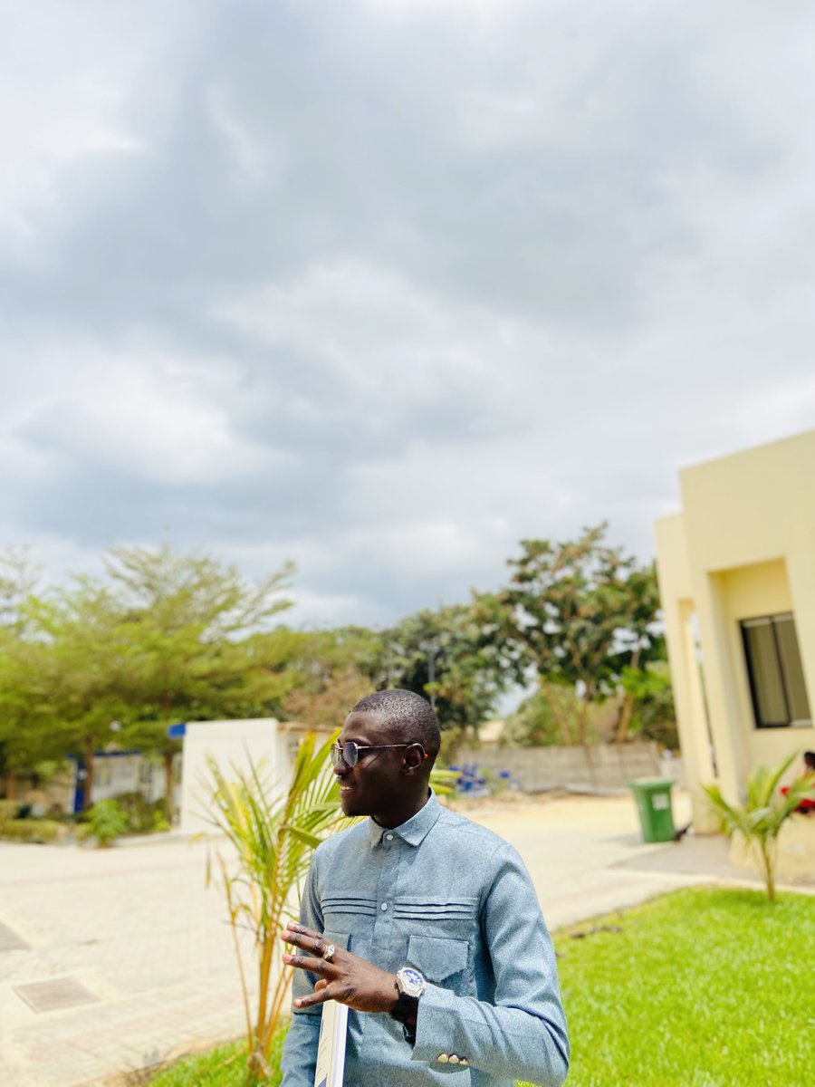 BayeModouGueyee's tweet image. One among others 🔥
The defense of my master thesis🥳
This memory will long for life 🤍