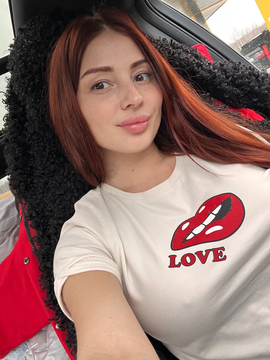 Lelya Mult tweet media