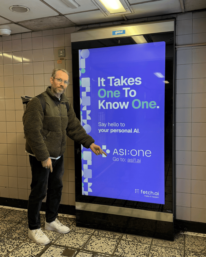 Fetch_ai's tweet image. Taking part in our ASI:One London challenge?

Travelling using the underground today? This is your chance:

Look out for ASI:One underground ads, buses + billboards. Snap a selfie with it. Post it on X using ASI:One and tag @Fetch_ai in the caption.

Every selfie = another entry.…