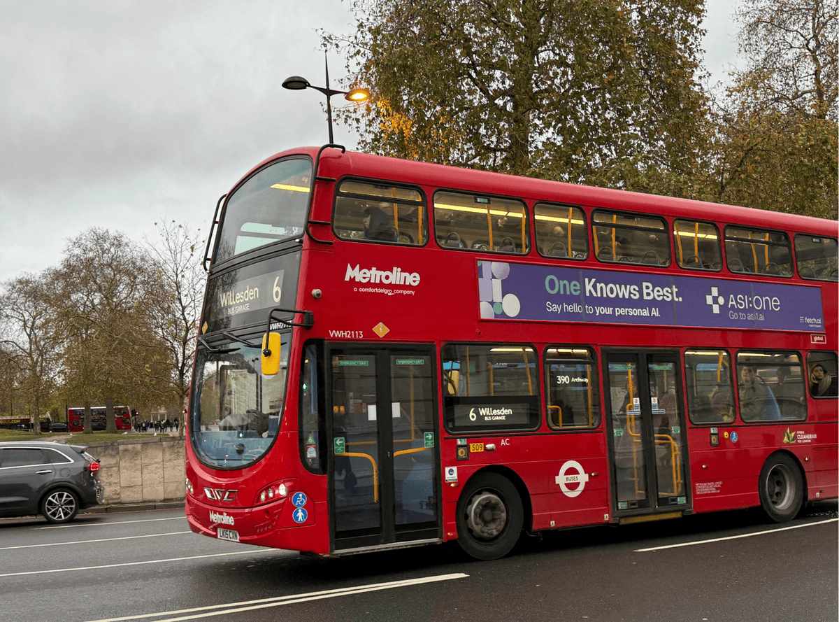 Fetch_ai's tweet image. Taking part in our ASI:One London challenge?

Travelling using the underground today? This is your chance:

Look out for ASI:One underground ads, buses + billboards. Snap a selfie with it. Post it on X using ASI:One and tag @Fetch_ai in the caption.

Every selfie = another entry.…