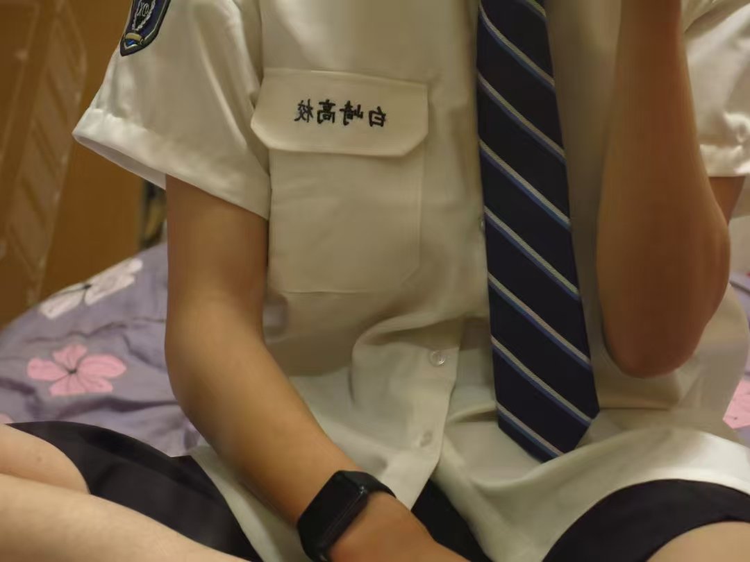 白茯 tweet media